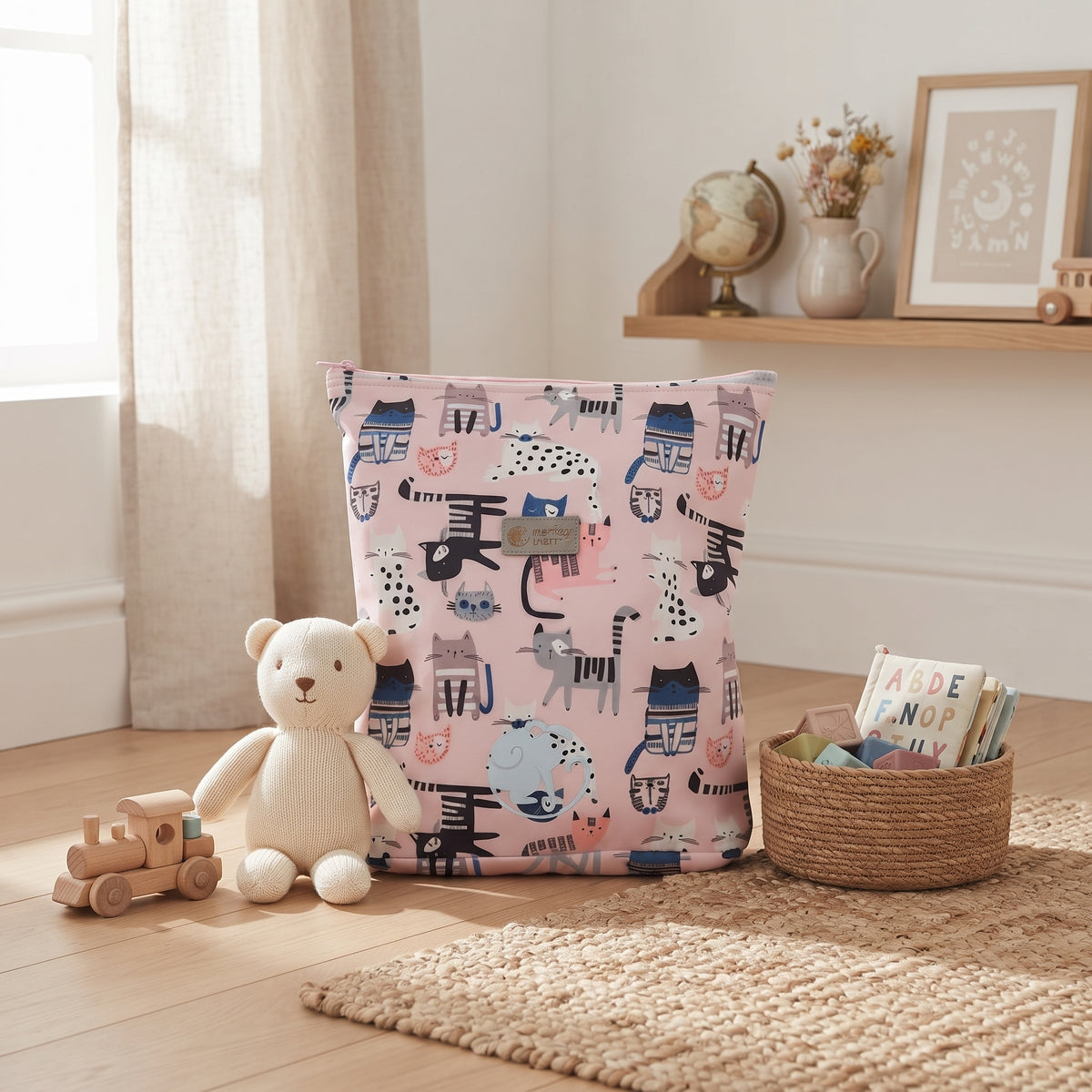 Dětský softshellový batůžek Monkey Mum® - Kočičky - Růžový