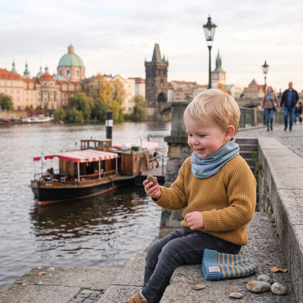 Nákrčník Monkey Mum® - Světle modrý