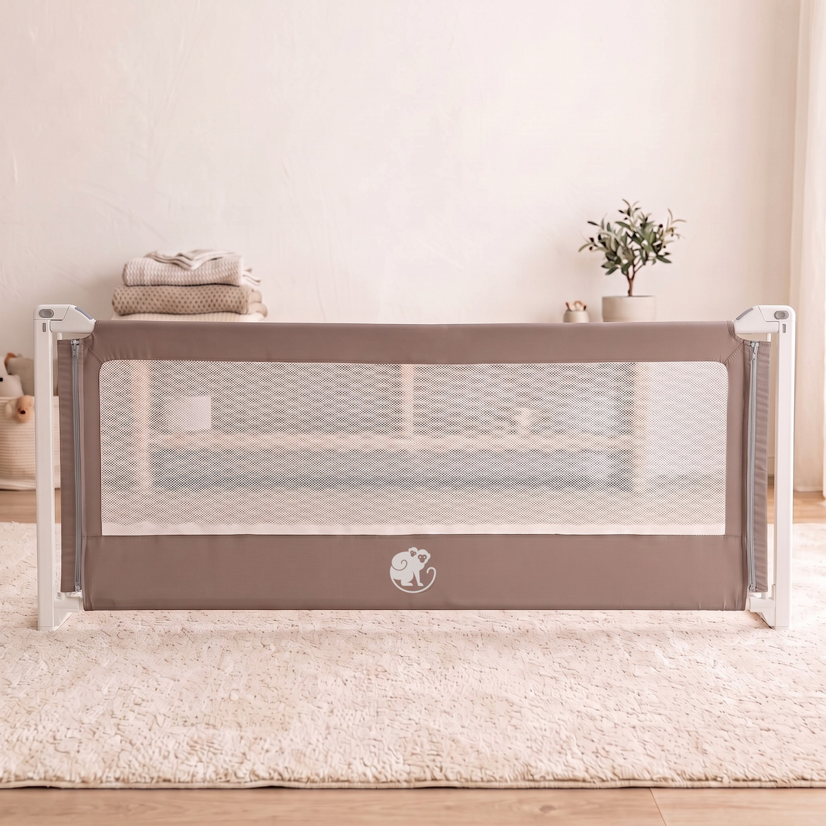 Plachta na zábranu na postel Monkey Mum® Popular - Latte