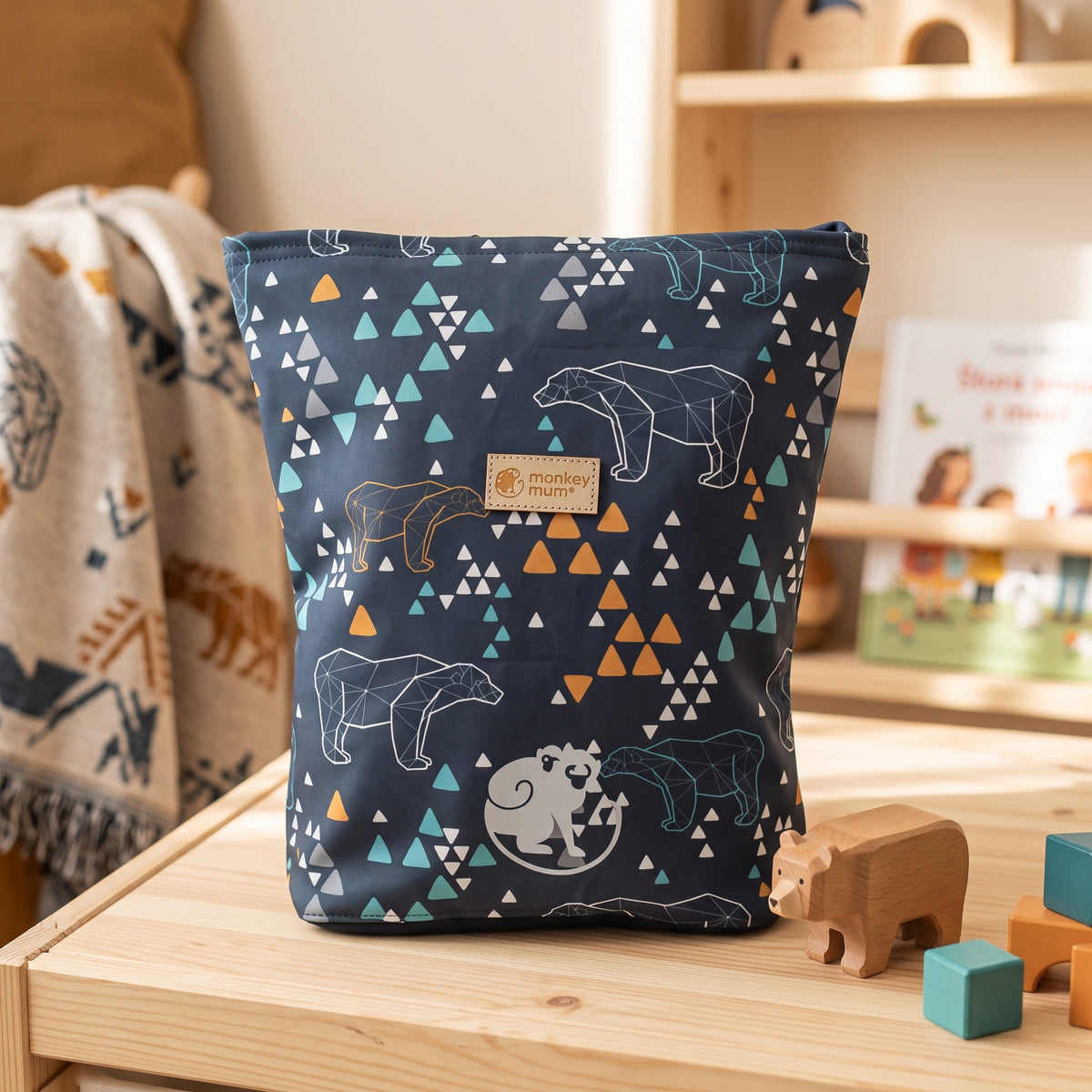 Dětský softshellový batůžek Monkey Mum®  - Origami medvěd - Tmavě modrý