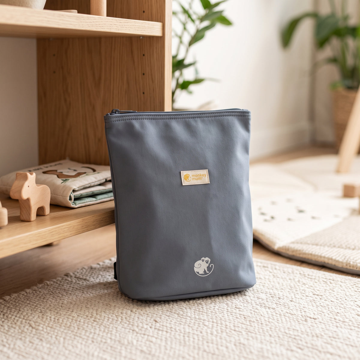 Dětský softshellový batůžek Monkey Mum® - Tajuplný výlet