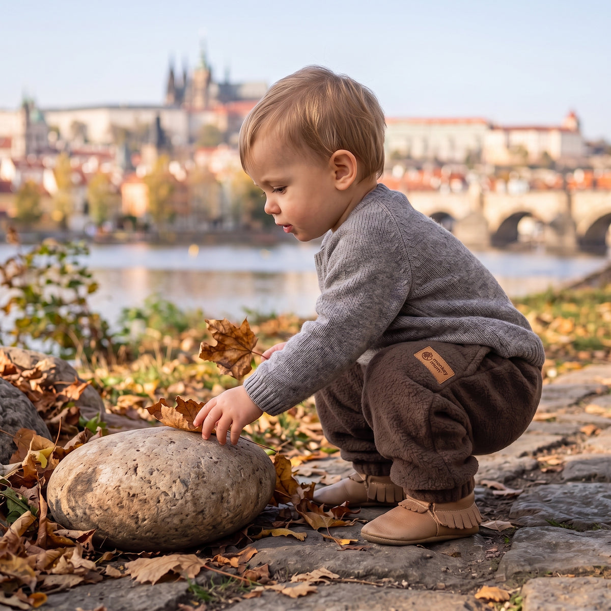 Monkey Mum® Fleecové tepláčky - Hnědé