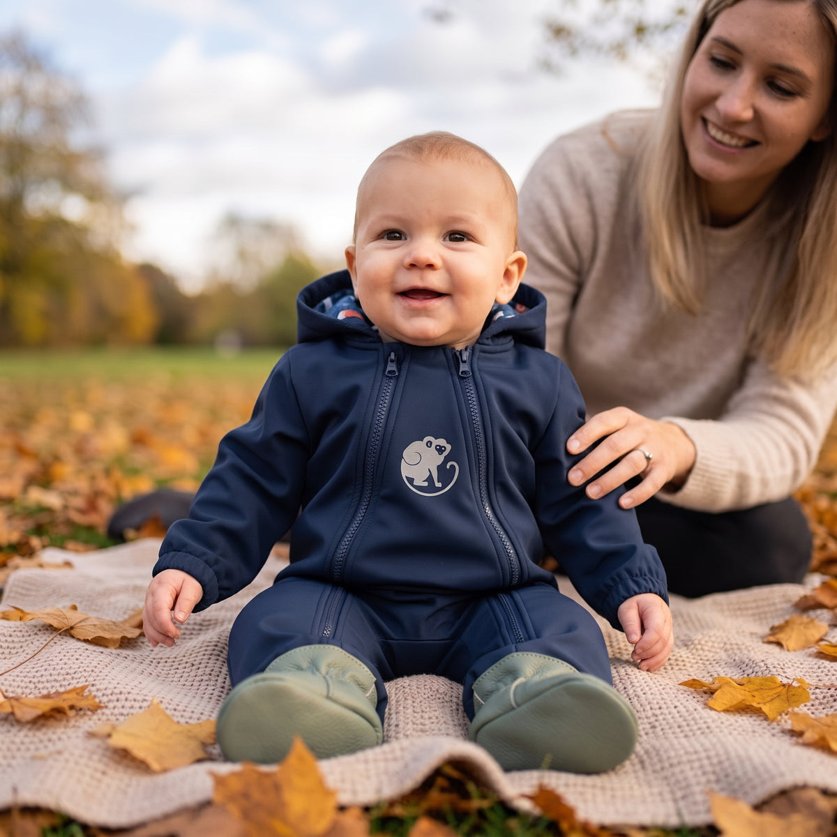 Monkey Mum® Softshellová kombinéza s membránou – Noční obloha se zvířátky - vel. 62/68, 74/80