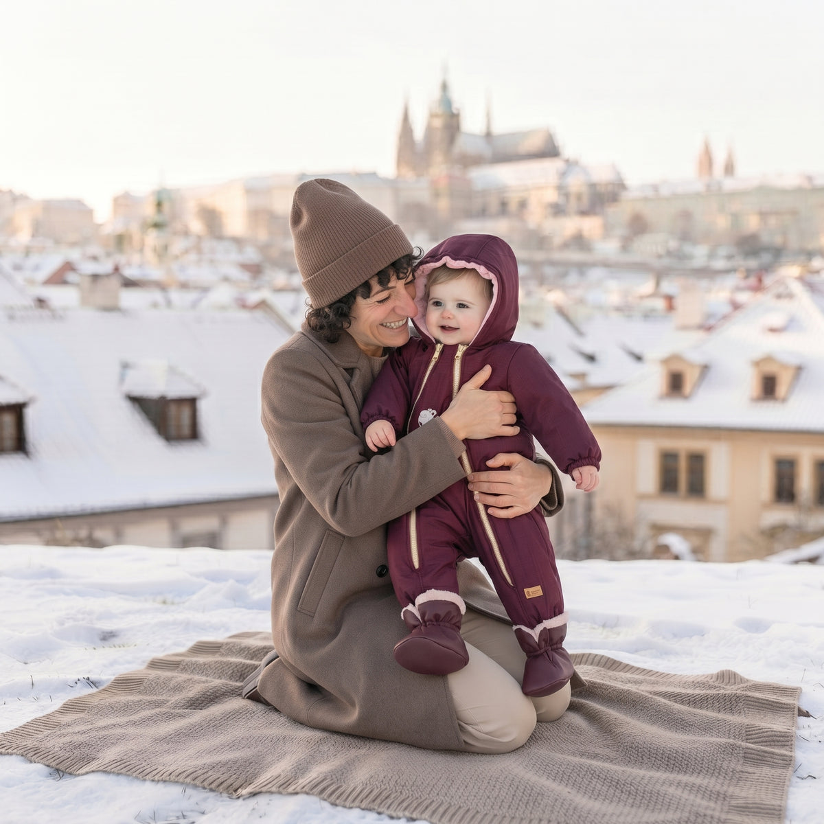Monkey Mum® Dětská zimní softshellová kombinéza s beránkem - Vínová karkulka - vel. 62/68, 74/80