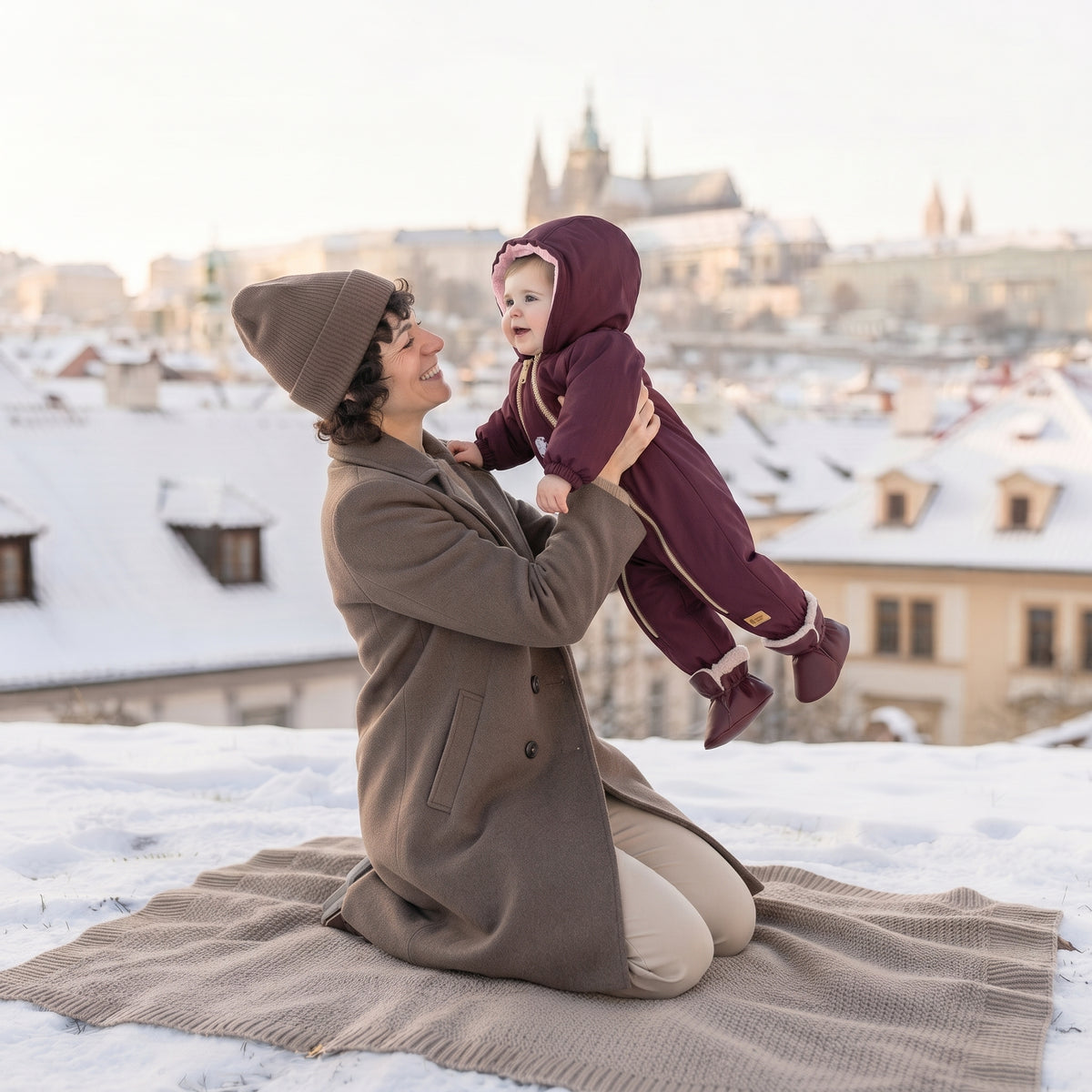 Monkey Mum® Dětská zimní softshellová kombinéza s beránkem - Vínová karkulka - vel. 62/68, 74/80
