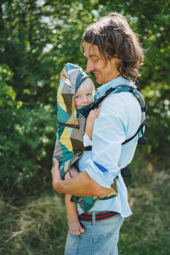 Monkey Mum® Ergonomické rostoucí nosítko Carrie - Půvab geometrie